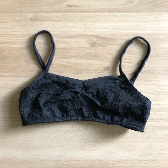 Lace bra top - Picture 1 of 3